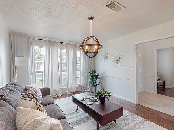 5th image of 8412 Fairmont Dr NW