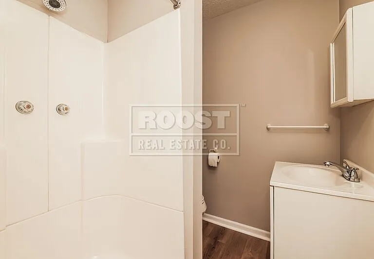 2406 Springfield Xenia Rd — Photo 6