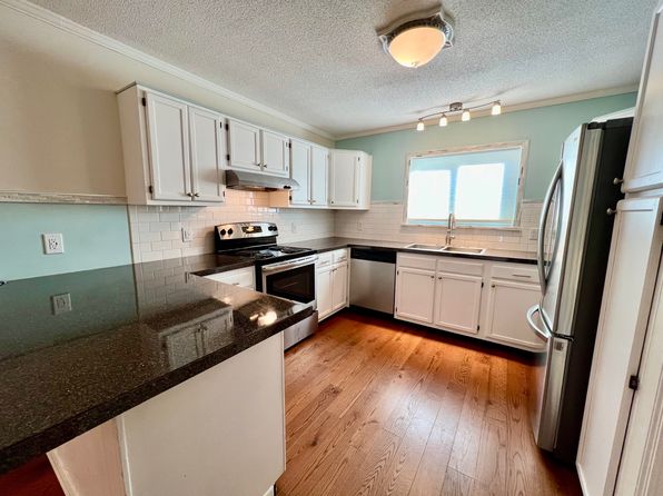 33 Lake Dr APT G2