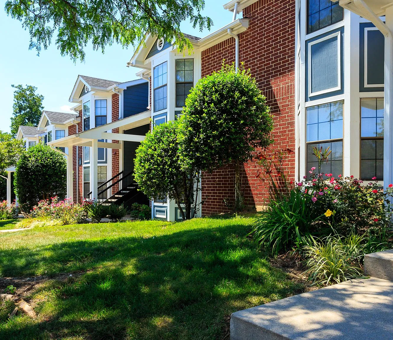 Rolling Brook Village — Photo 1