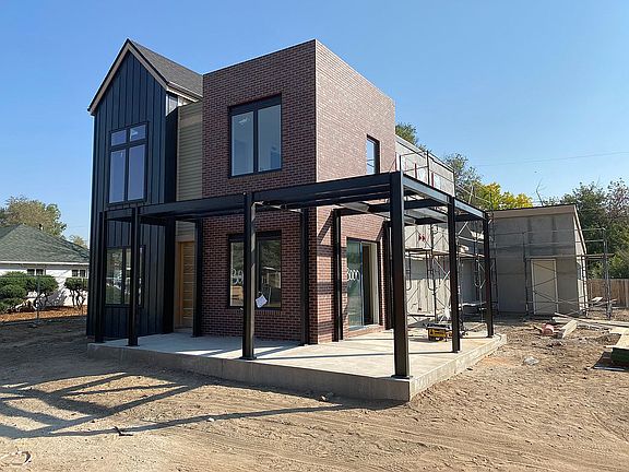 3 Car Attached Garage