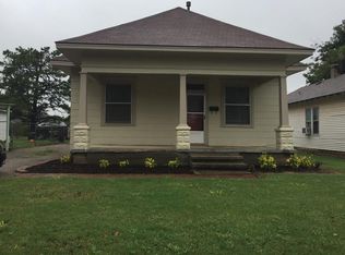 526 S Ellison Ave, El Reno, OK 73036