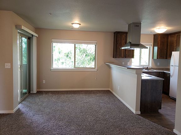 3rd image of 249-261 Hiatt Ln #92a9d38dc