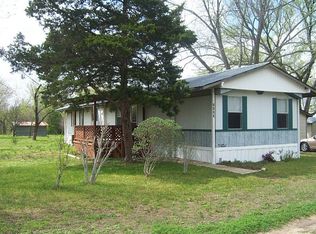 1117 Austin Rd, Luling, TX 78648