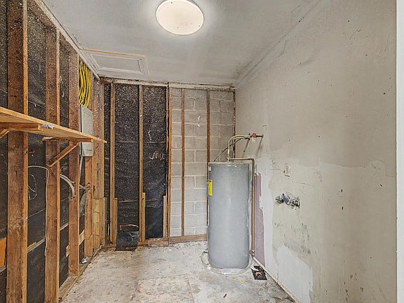 5th image of 8487 Old Spanish Trail Rd