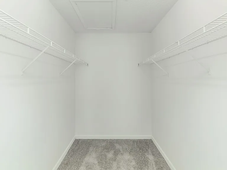 Clearfield Apartments — Photo 32