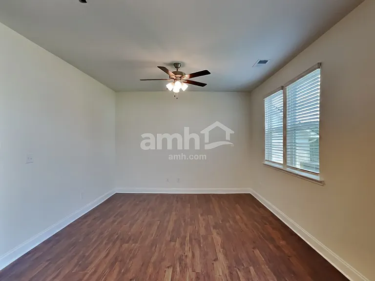 150 Hazel Park Dr — Photo 7