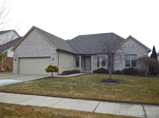 50636 Nagy Ct, Macomb, MI 48044