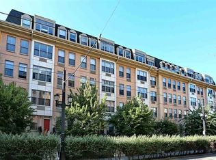 149 Essex St APT 2N, Jersey City, NJ 07302