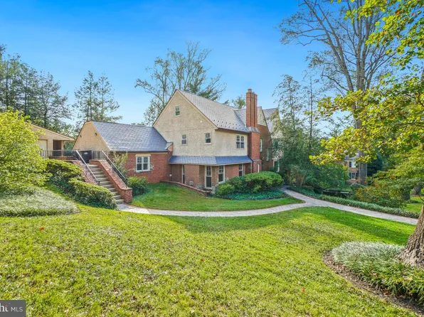 4900 Indian Ln NW, Washington, DC 20016