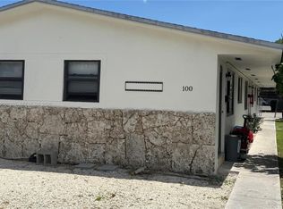 100 SW 6th St #3, Homestead, FL 33030