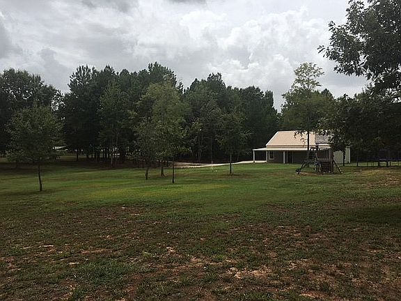 2nd image of 1501 County Road 260