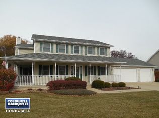 808 Heritage Ln, Ottawa, IL 61350