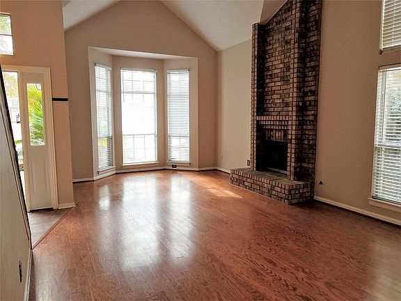 4th image of 3911 Sweetgum Hill Ln