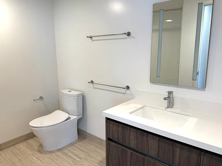 1515 Liona St #1211 — Photo 5