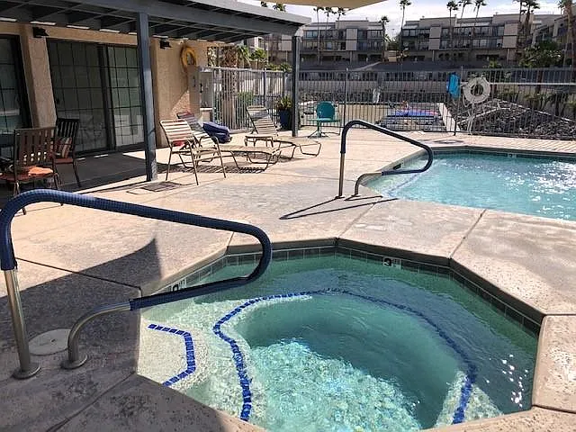 2 bed, 1261 sqft, $1,850 — Photo 4