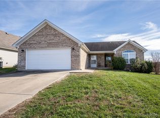 12000 Timberfield Court, Sellersburg, IN 47172