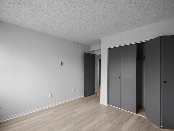 5th image of 11979 Frankstown Rd APT 601