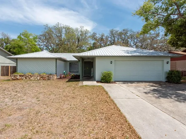 2336 Windsor Oaks Ave, Lutz, FL 33549