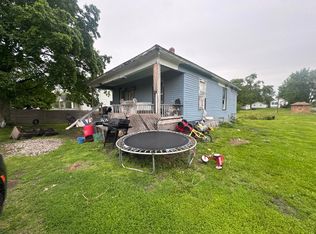 902 Jenkins St, Marshall, MO 65349