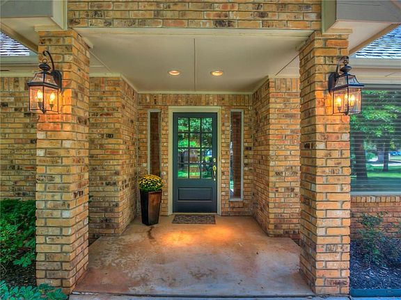 3rd image of 519 Birkdale Dr