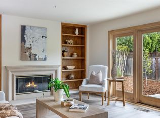 5 Abbey Ct, Napa, CA 94558