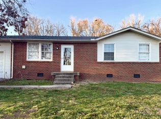 109 Hilltop Dr, Hendersonville, TN 37075