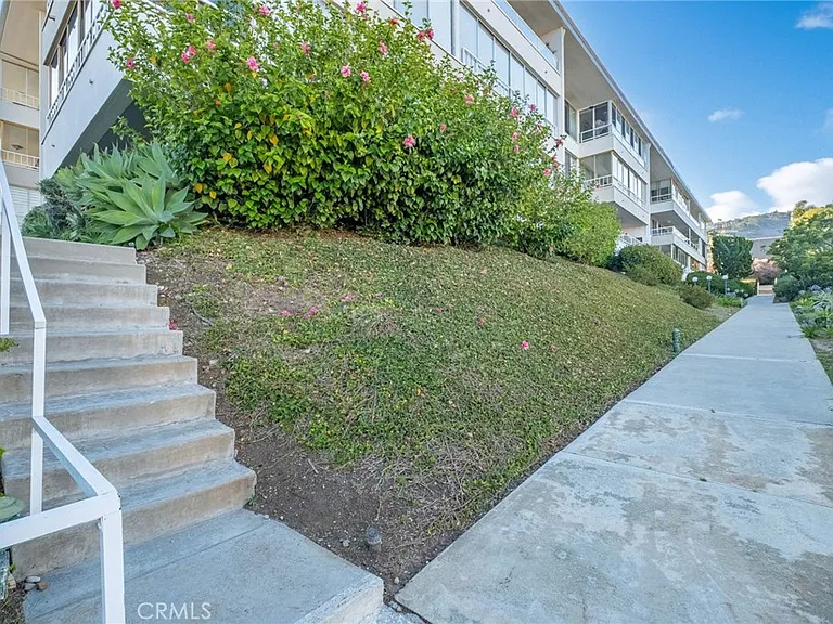 32614 Coastsite Dr #305E — Photo 46