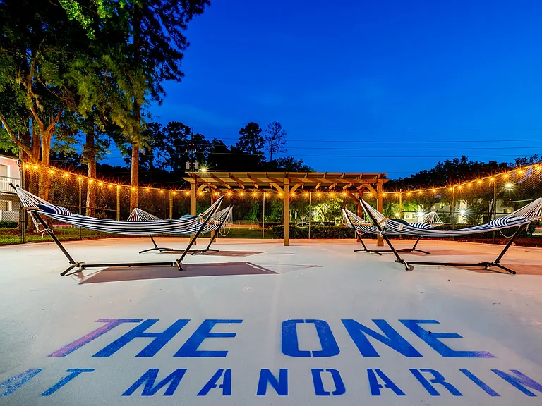 One at Mandarin — Photo 19