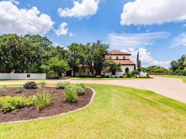 288 La Serena Loop, Horseshoe Bay, TX 78657