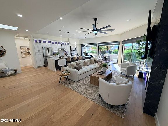 2nd image of 8989 N GAINEY CENTER Drive #149