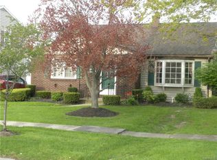154 Nagel Dr, Cheektowaga, NY