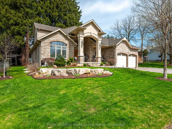 40 Sophia St, Centre Wellington, ON N0B 1S0