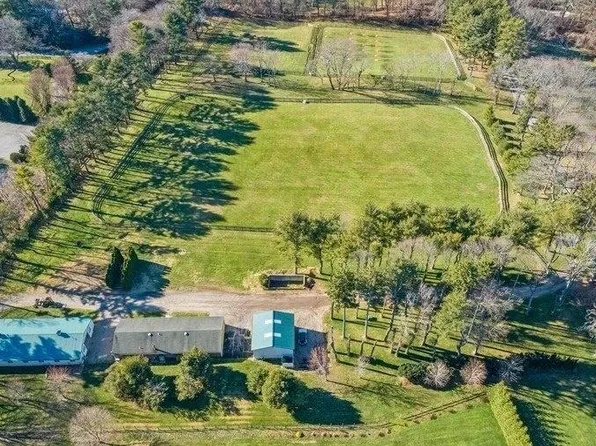 1786 Route 106, Muttontown, NY 11791