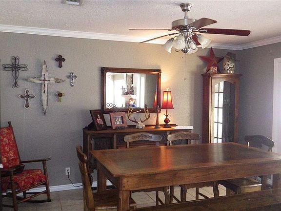 3rd image of 9 Greenhill Dr