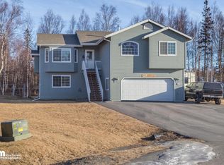 445 N Dawson Cir, Palmer, AK 99645