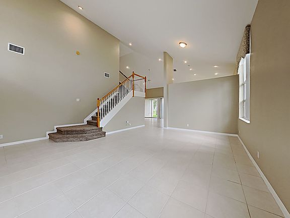 5th image of 4607 Windward Cove Ln