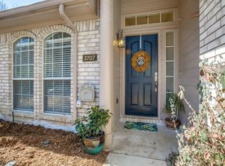 2707 Canterbury St, Euless, TX 76039