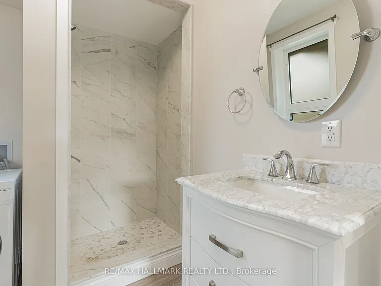 291 Emerald St N #2 — Photo 16