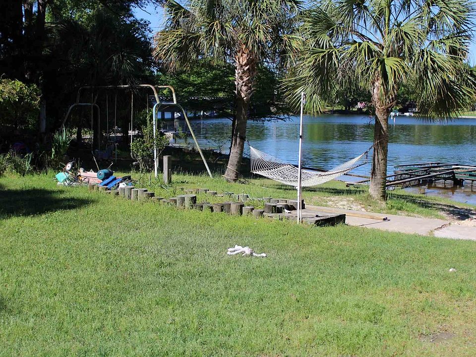 1st image of 648 Newberry Dr