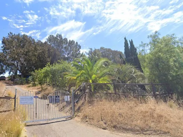 480 Rancho Vista Rd, Vista, CA 92083