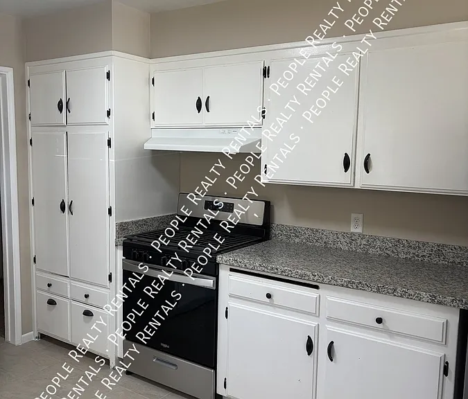 4883 Birdie Ln — Photo 2