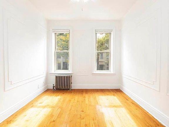 5th image of 351 16th St APT 2F