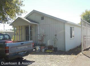 660 N 4th St, Monroe, OR 97456