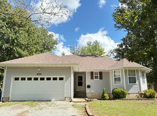 670 Lone Pine Street, Houston, MO 65483