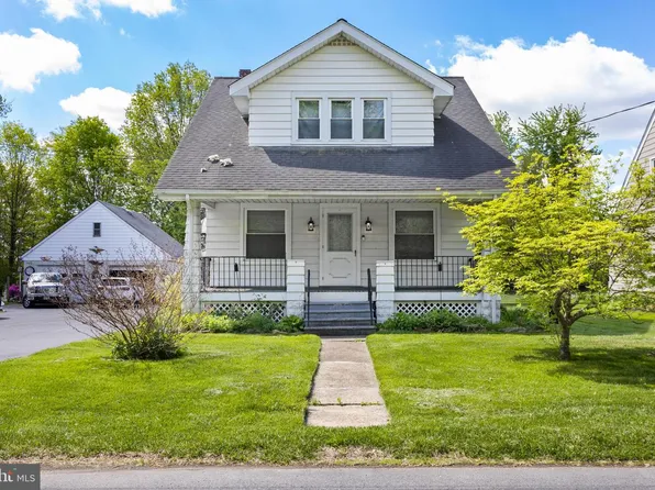 312 Monmouth St, East Windsor, NJ 08520