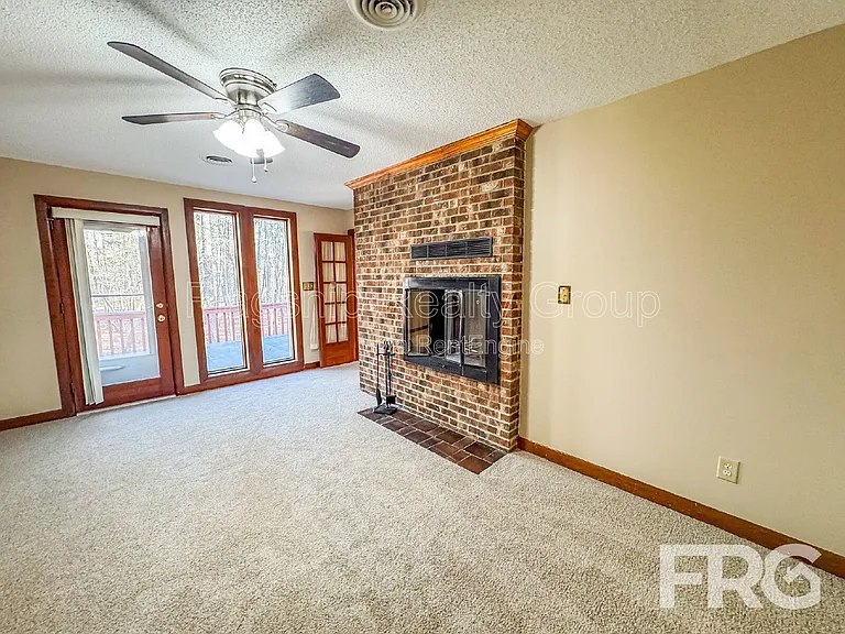 1228 Forest Acres Dr — Photo 33