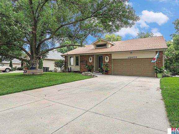 2nd image of 15403 Summerwood Dr