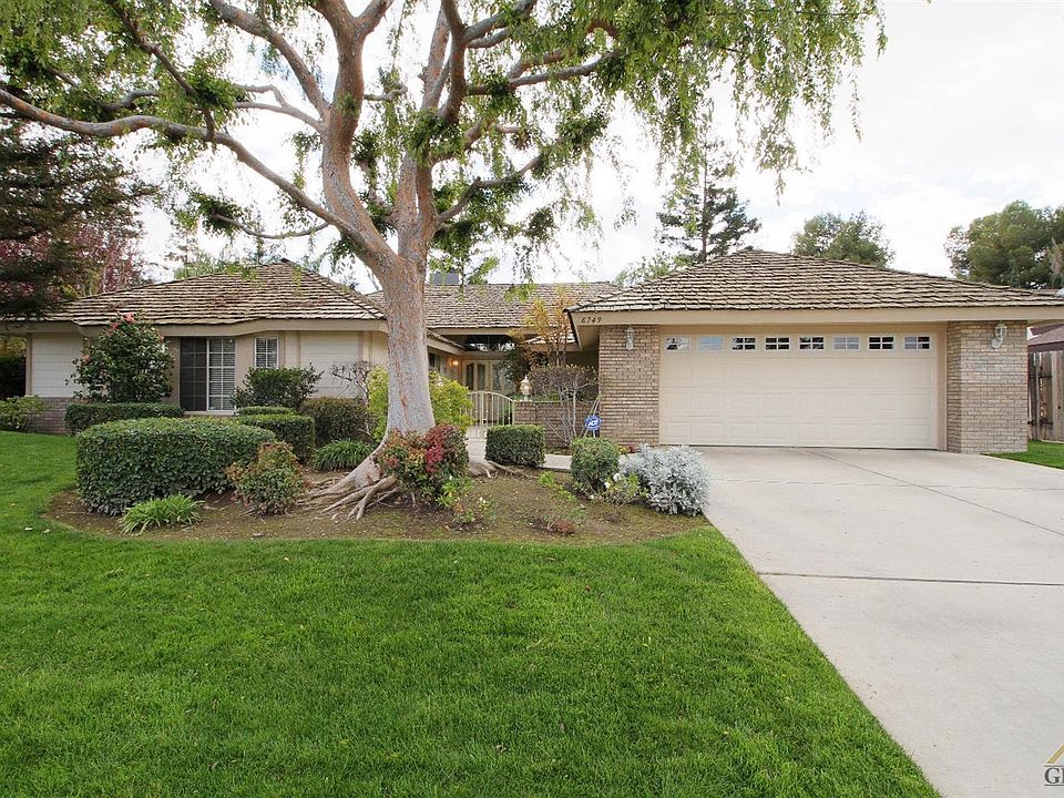 1st image of 8749 Sierra Oak Dr
