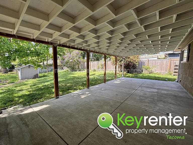 6818 87th St SW — Photo 21